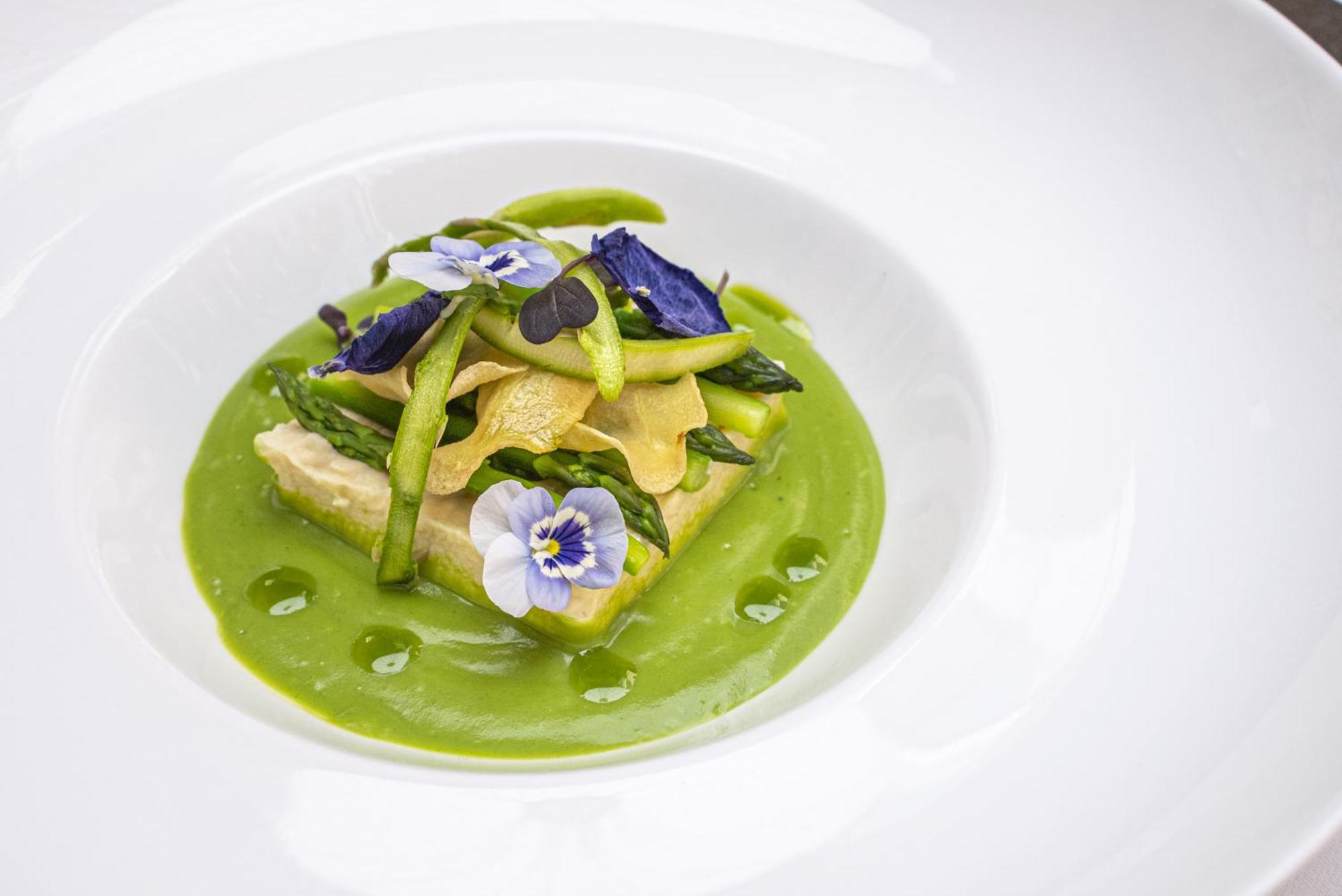 Stikliai Hotel - Relais & Chateaux VNO Kültér fotó A dish by Heston Blumenthal